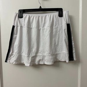 TAIL Women's Tennis Skort, White with Black Lining, Medium